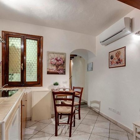 Brigitte Apartment By Mamo Florence Luaran gambar